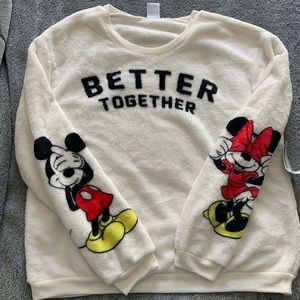 Fleece Disney sweater